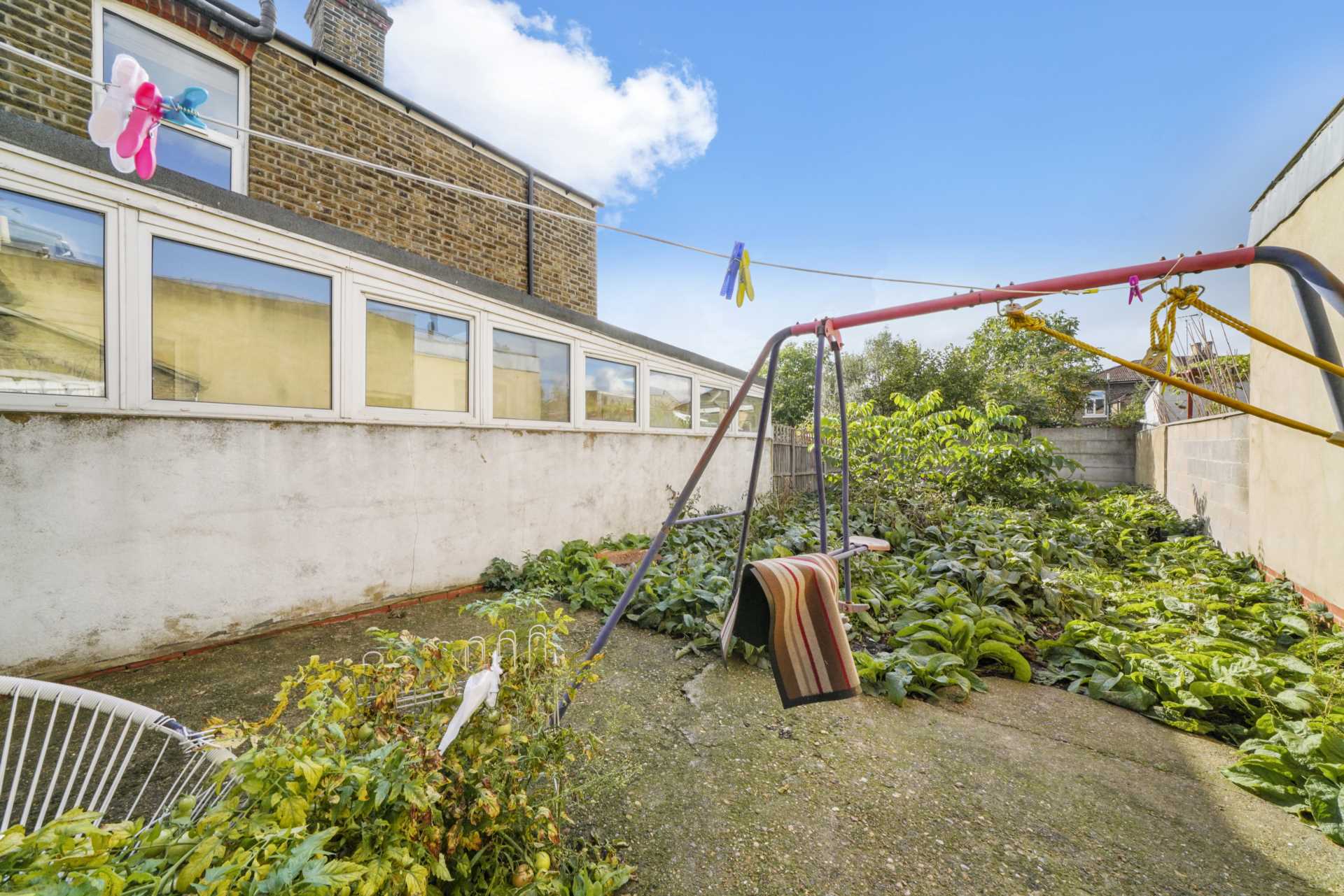 Wyatt Road, Forest Gate E7, Image 9