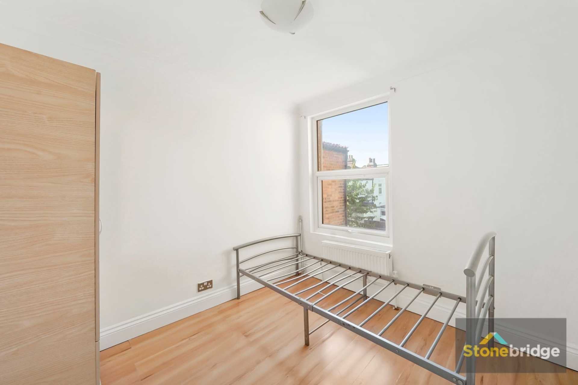 Macdonald Road, London, E17, Image 11
