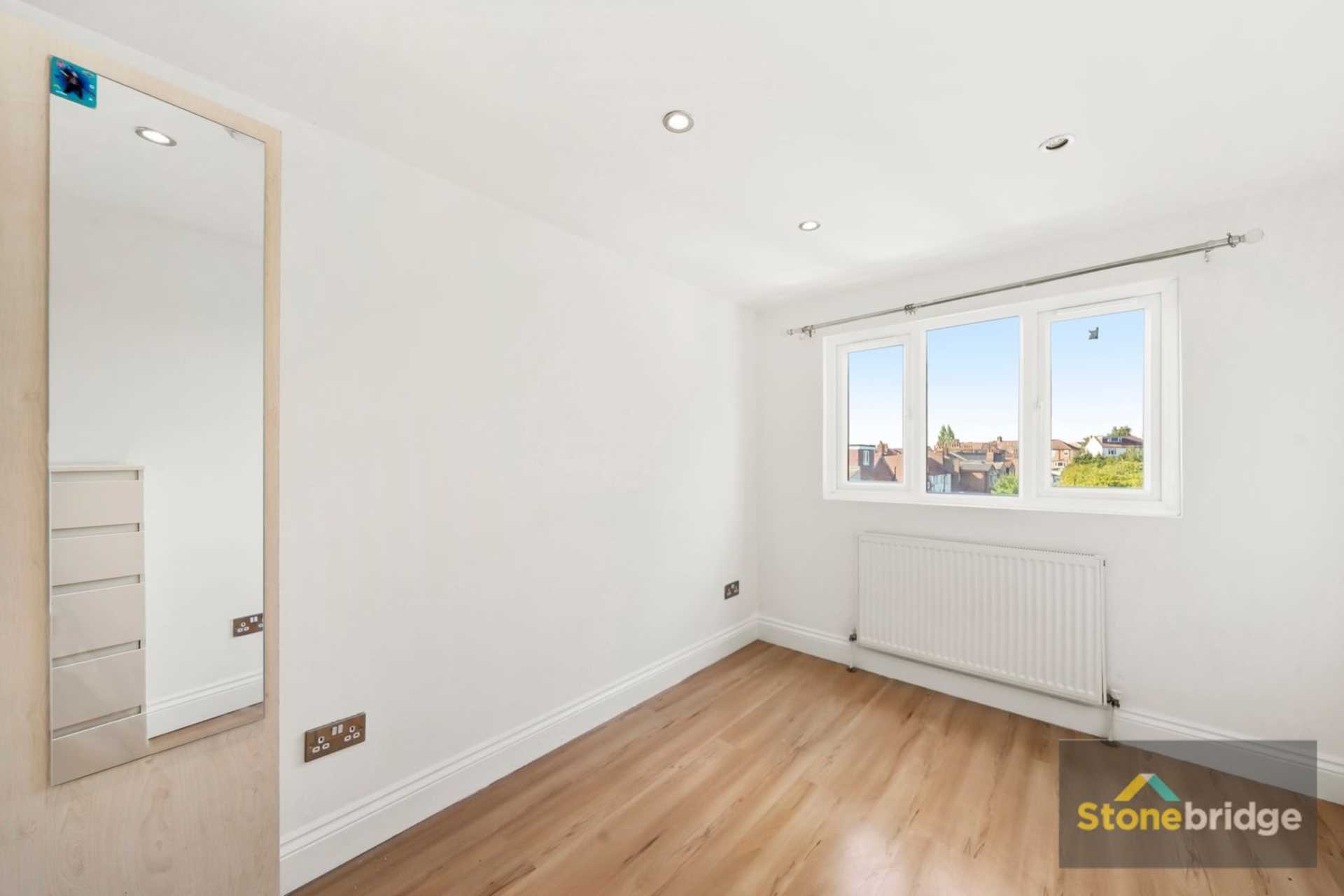 Macdonald Road, London, E17, Image 16