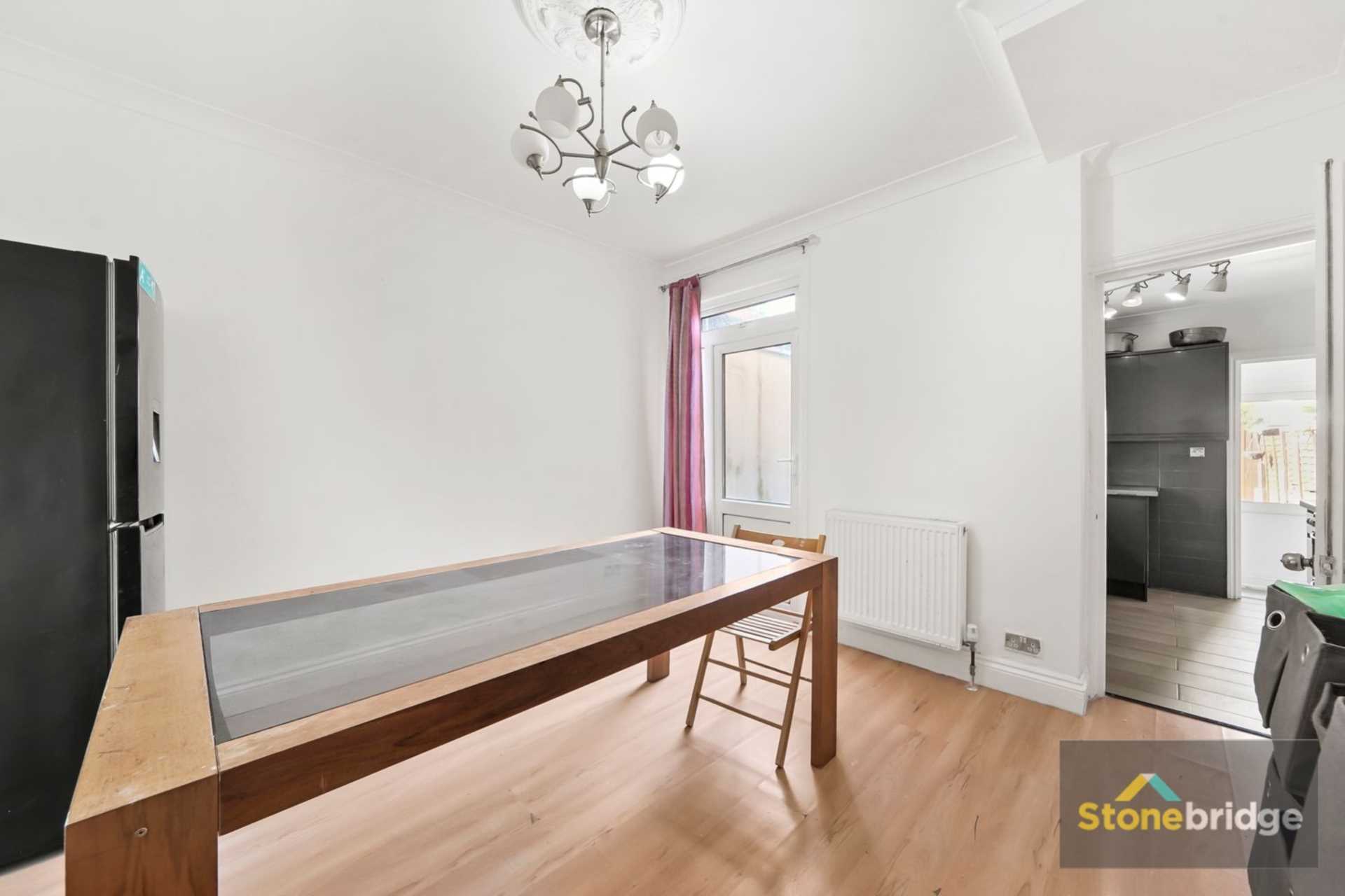 Macdonald Road, London, E17, Image 7