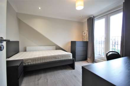 1 Bedroom House Share, Church Road, Ilford, IG2