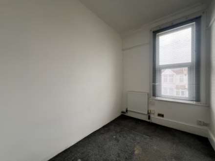 Coventry Road, Ilford, Image 4