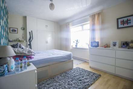 Neasham Road, Dagenham, RM8, Image 4