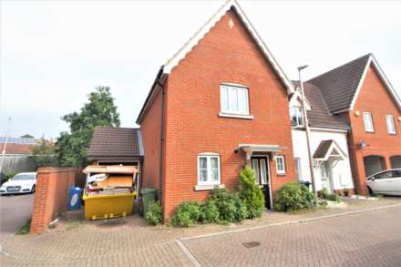 3 Bedroom Semi-Detached, Royal Crescent, Newbury Park, IG2