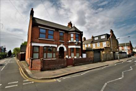 Essex Road South, Leytonstone, E11, Image 4