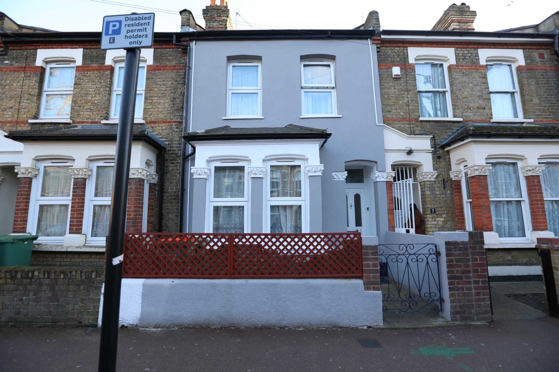 Tennyson Avenue, London, Image 1