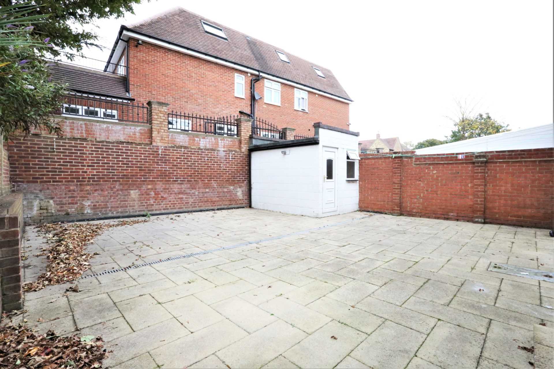 The Shrubberies, Chigwell, IG7, Image 14