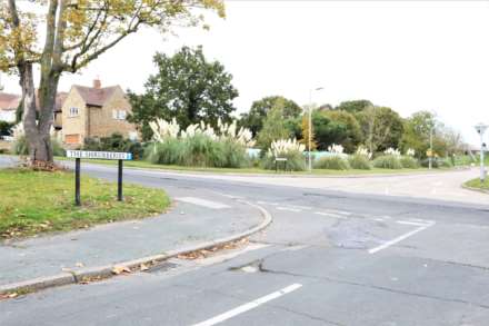 The Shrubberies, Chigwell, IG7, Image 15
