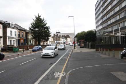 Romford Road, Forest Gate, E7, Image 5