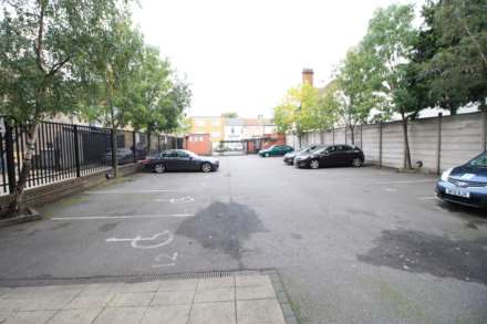 Kingsley Mews, Ilford, IG1, Image 8