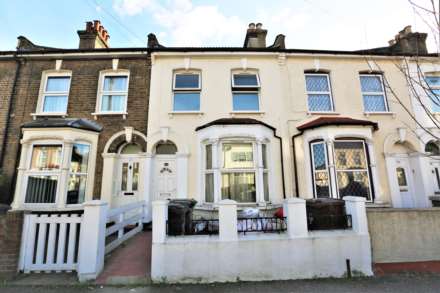 4 Bedroom Terrace, Etchingham Road, Stratford, E15