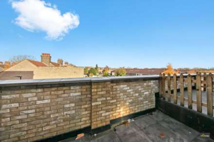 Cumberland Rd, Plaistow, E13, Image 9