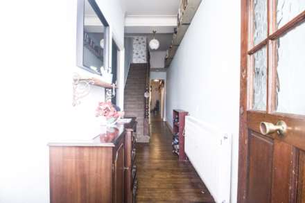 Shrewsbury Road, Forest Gate, E7, Image 1