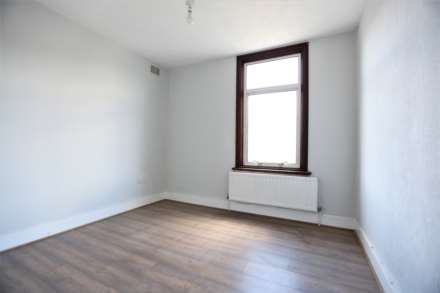 Strone Road, Manor Park, Image 6