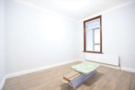 Strone Road, Manor Park, Image 8