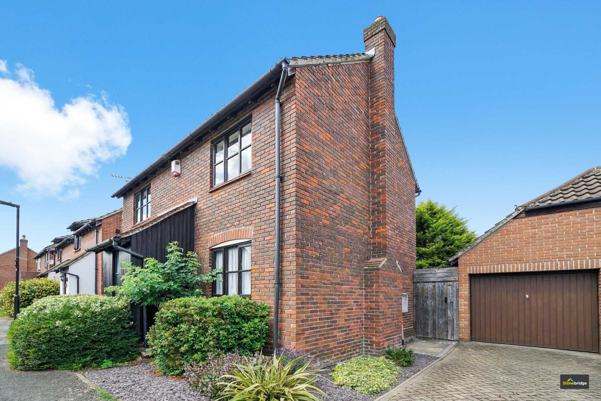 High Meads Road, Beckton E16, Image 15