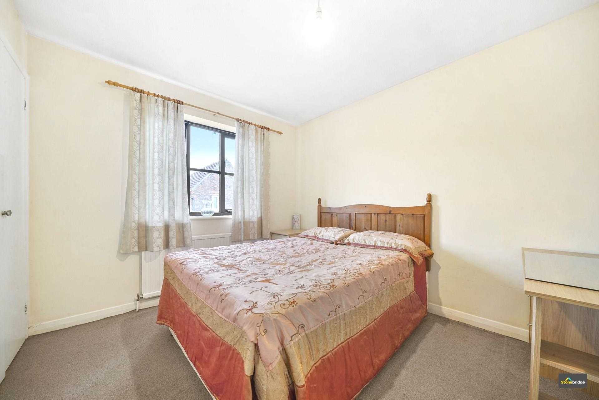 High Meads Road, Beckton E16, Image 7