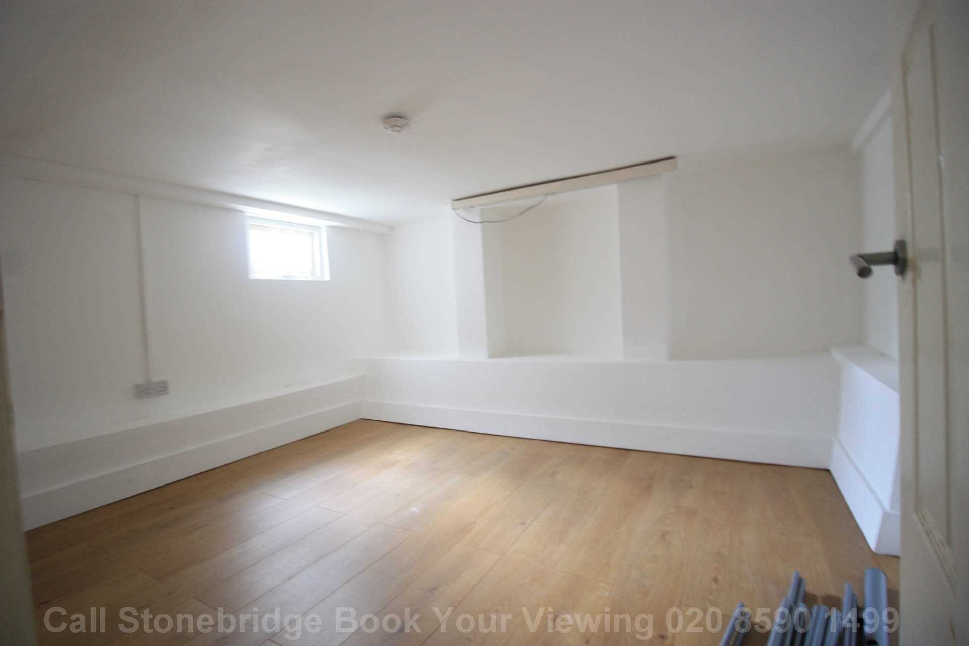 Stainforth Road, London, Image 11