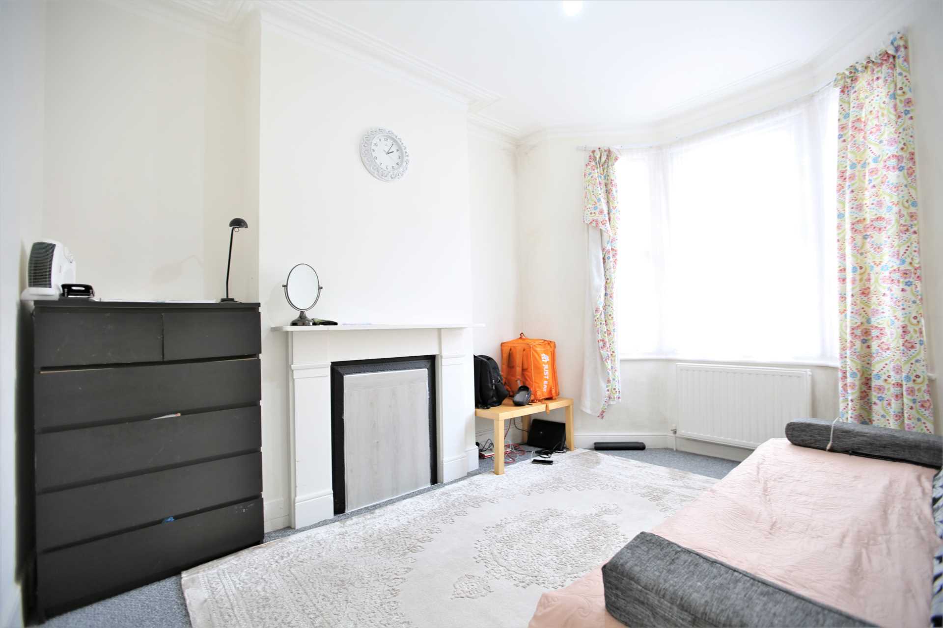 Wakefield Street, London, E6, Image 3