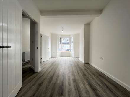 Westbury Terrace, Forest Gate, E7, Image 4