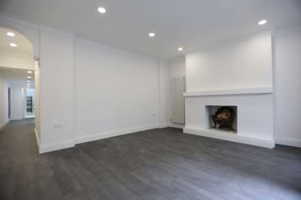 Warwick Way, Pimlico, SW1V, Image 1