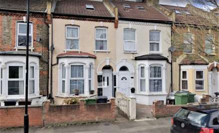 4 Bedroom Terrace, Gordon Road, Stratford