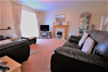 Coltsfoot Court, Little Thurrock, RM17, Image 3