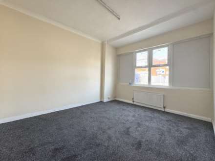2 Bedroom Flat, Ground Floor Rear, Katherine Road, East Ham, E6