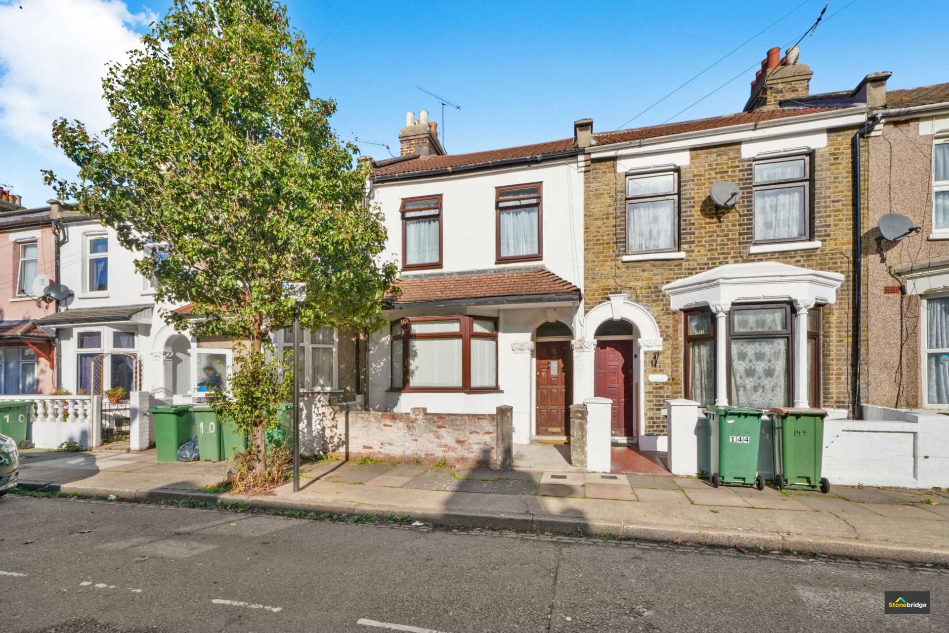 Hollybush Street, Plaistow, E13, Image 1