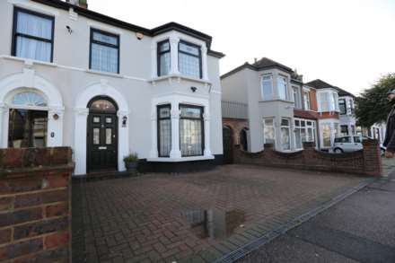 4 Bedroom Semi-Detached, Pembroke Road, Seven Kings, IG3