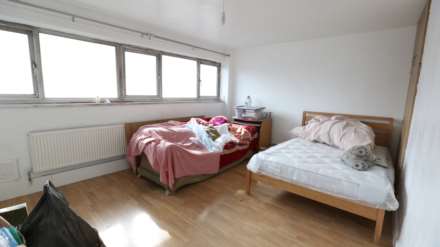 Sorenson Court, Leyton, E10, Image 5