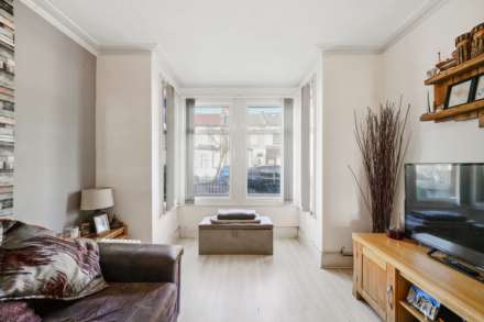 Strone Road, Forest Gate, E7, Image 5