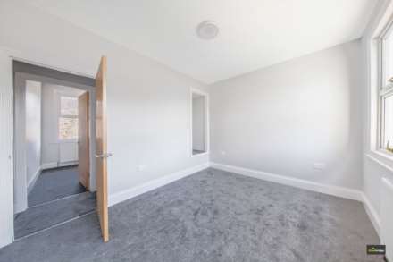2 Bedroom Terrace, Breamer Road, Plaistow, E13