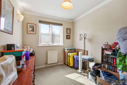 Peridot Street, Beckton, E6, Image 10