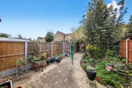 Peridot Street, Beckton, E6, Image 12