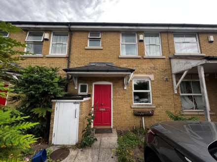 4 Bedroom Terrace, Clifden Road, Clapton, E5 0LN