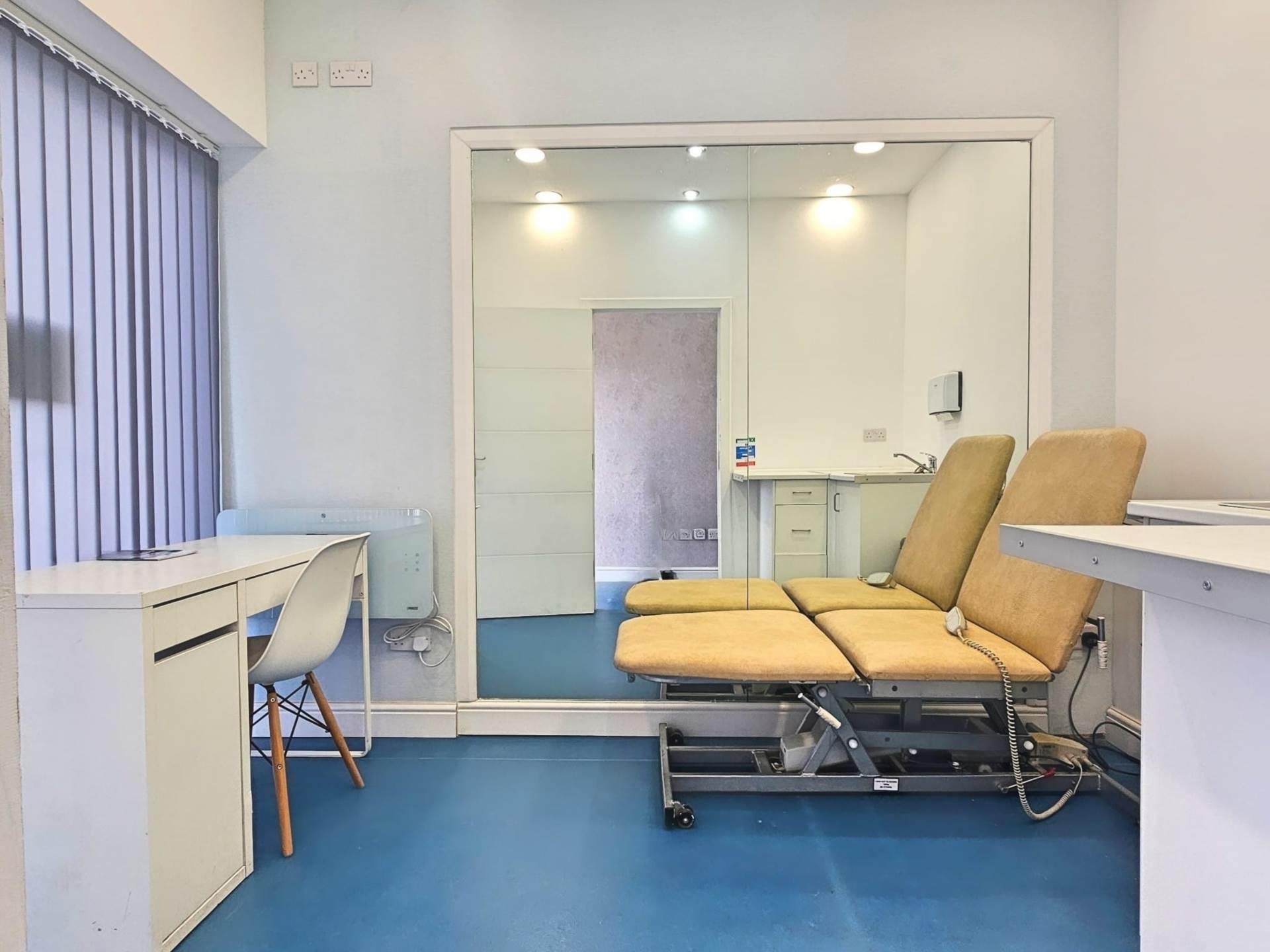 Hornchurch Road, Hornchurch, RM11 1QJ, Image 2