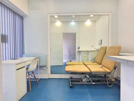 Hornchurch Road, Hornchurch, RM11 1QJ, Image 2