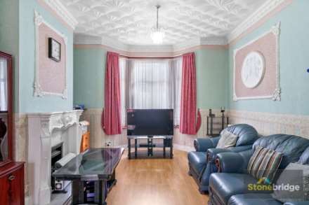 Shelley Avenue, Manor Park, E12 6PX, Image 5