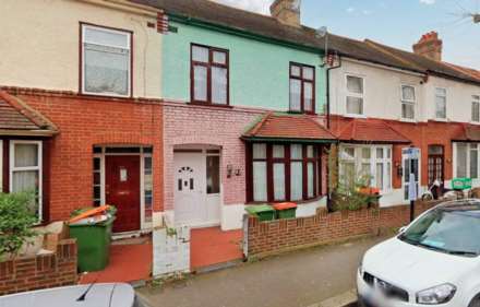 3 Bedroom Terrace, Kimberley Avenue, East Ham, E6 3BG