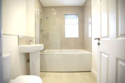 Asten Way, Romford, RM7 8BS, Image 13