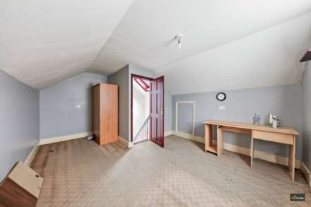 Plashet Road, Plaistow, E13 0QA, Image 12