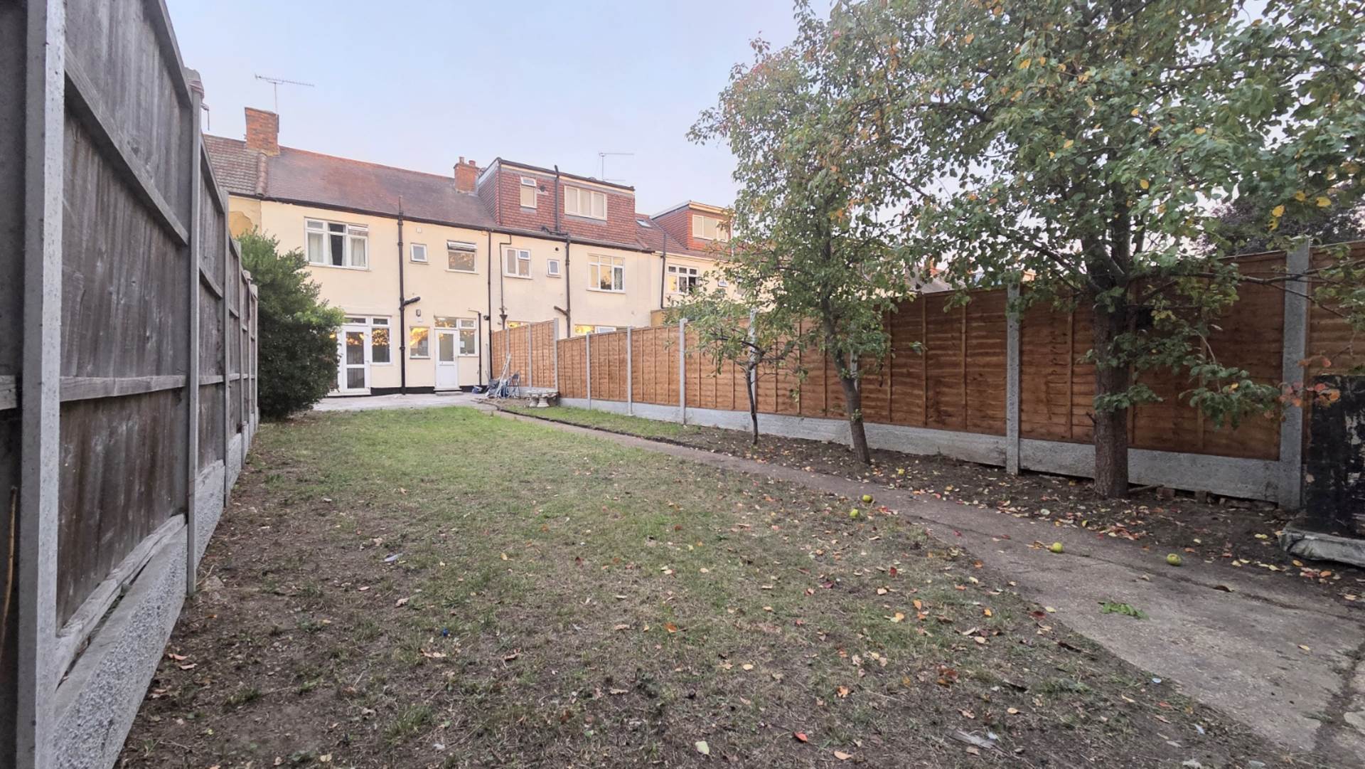 Charter Avenue, Ilford, IG2 7AD, Image 13