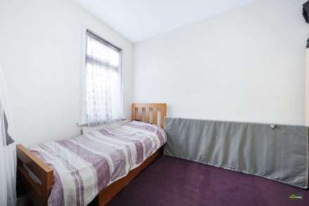 Seventh Avenue, London, E12 5JL, Image 11