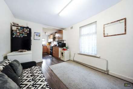 Seventh Avenue, London, E12 5JL, Image 7