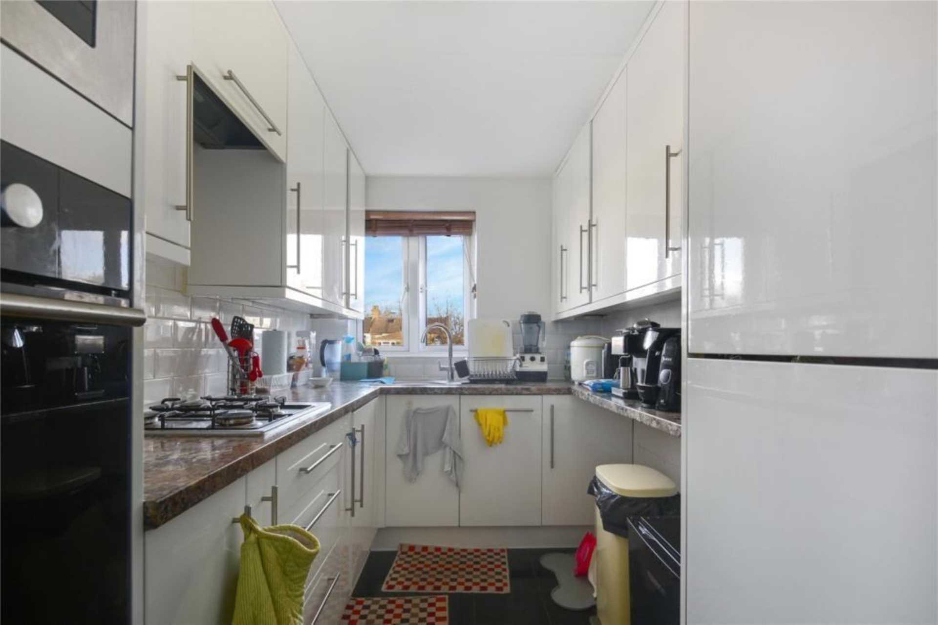 Gladding Road, Manor Park, E12 5DD, Image 2