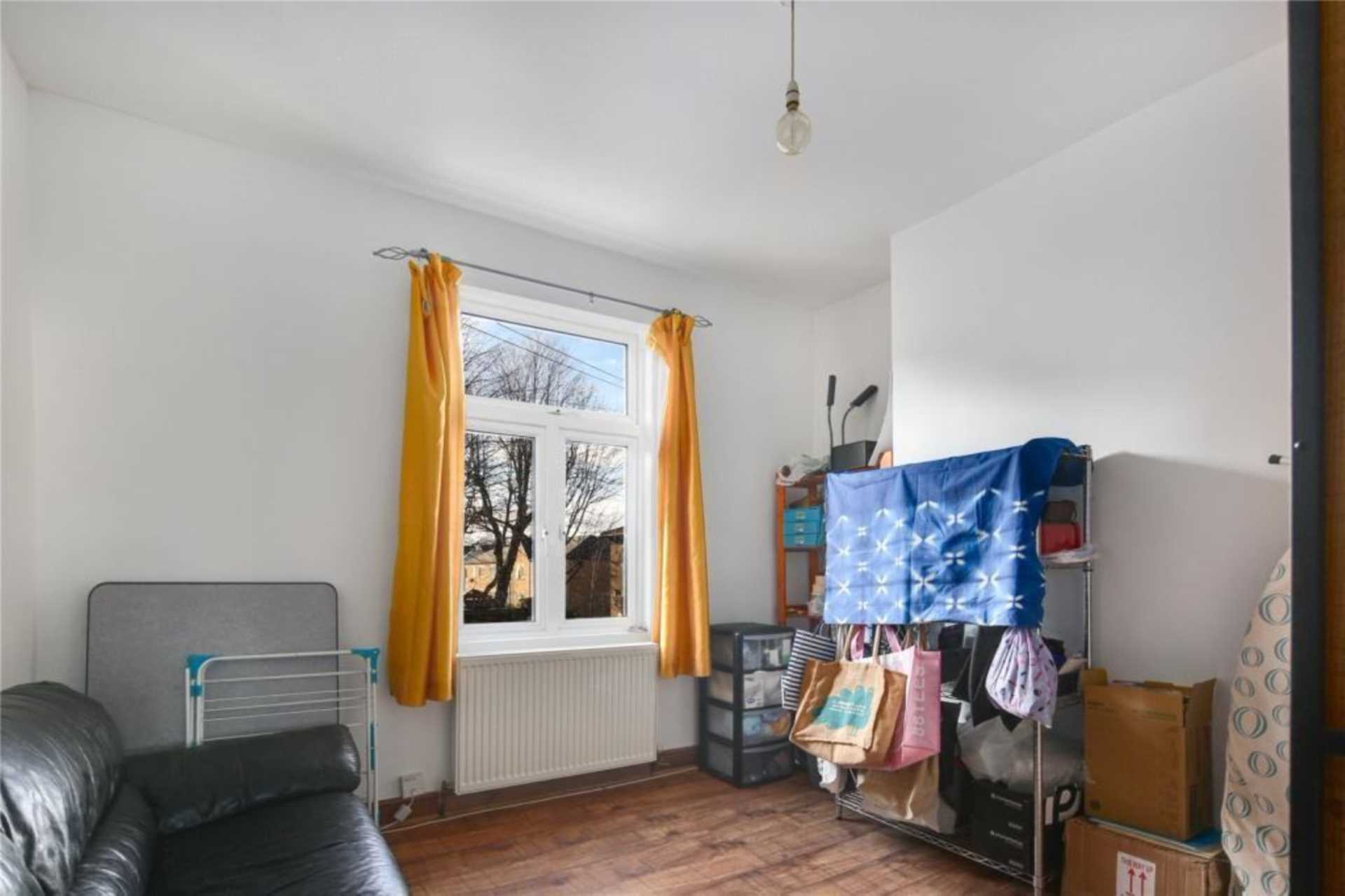 Gladding Road, Manor Park, E12 5DD, Image 6