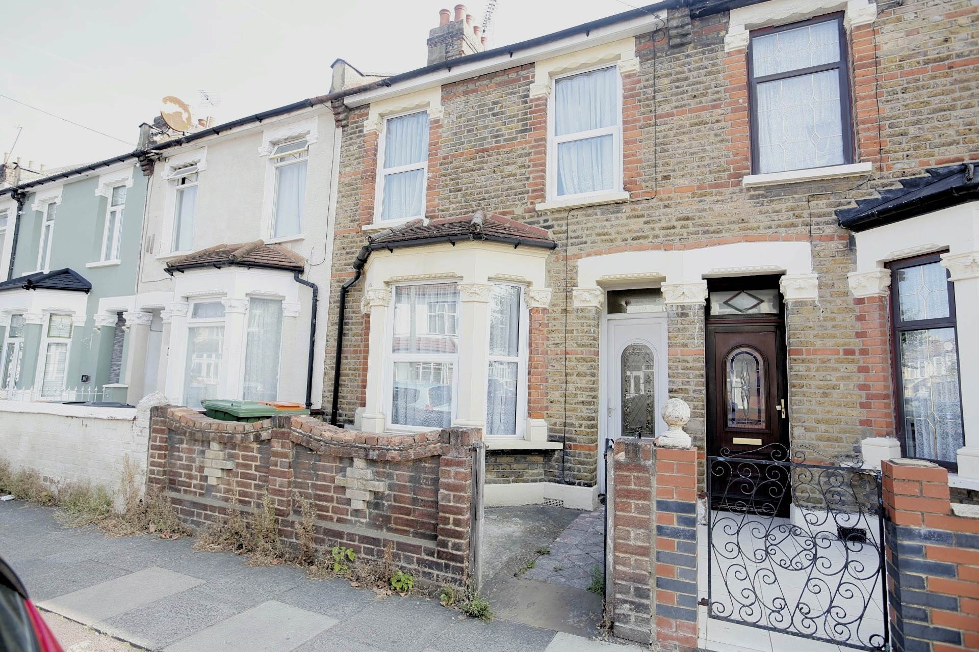 Fourth Avenue, Manor Park, E12, Image 1