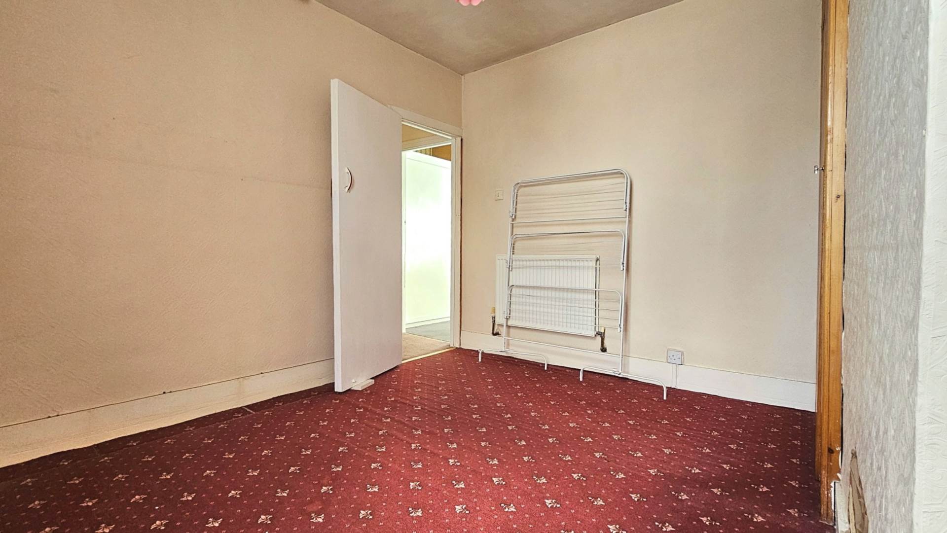 Fourth Avenue, Manor Park, E12, Image 10