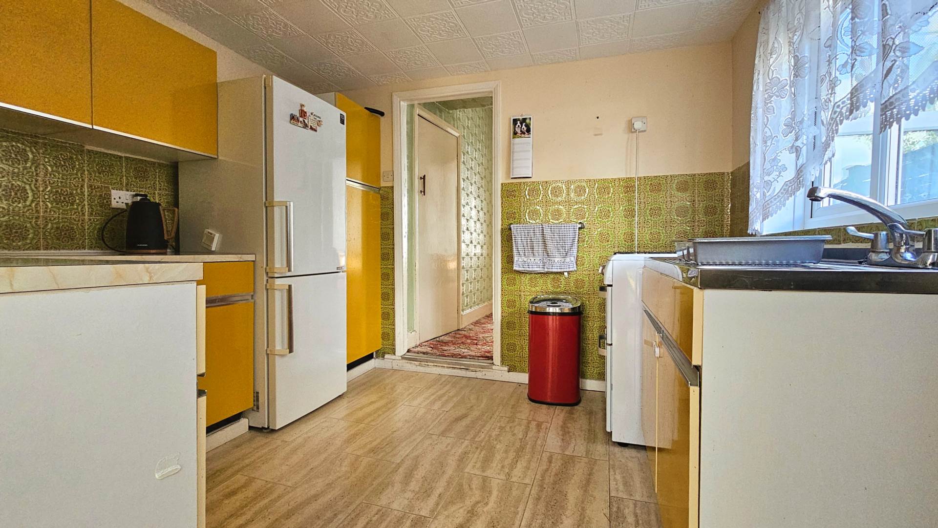 Fourth Avenue, Manor Park, E12, Image 6